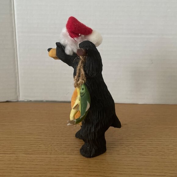 Vtg O’Well Bear Carrying Boat Oar Stocking Fish Christmas Hat Cabin Lodge Decor - Picture 4 of 10